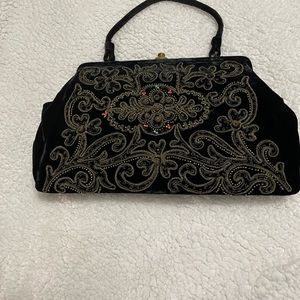Soure of New York vintage velvet embroidered beaded purse.